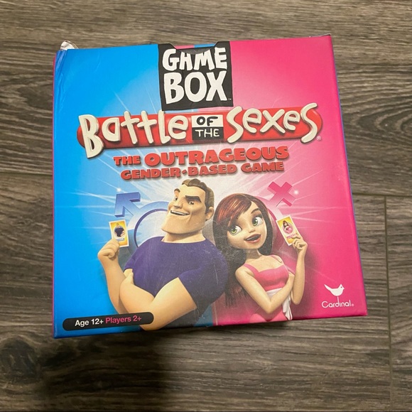 Game Box Battle of the Sexes card game ages 12 and up - Picture 1 of 10